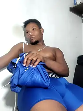 Snapshot of hugo3918_ chatting on February 18, 2026, 3:24 am hugo3918 online show from February 18, 2026, 3:24 am