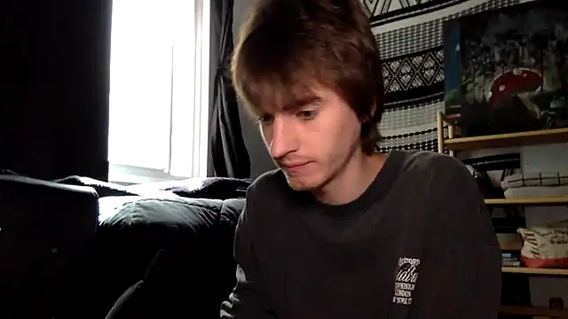 spicylaboi online show from April 12, 2026, 5:07 pm