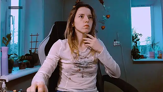 Snapshot of RosaJil chatting on February 15, 2026, 2:25 pm RosaJil online show from February 15, 2026, 2:25 pm