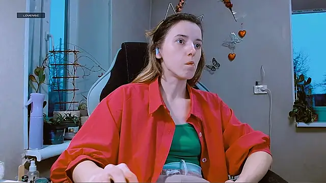 Snapshot of RosaJil chatting on March 3, 2026, 4:02 pm RosaJil online show from March 3, 2026, 4:02 pm