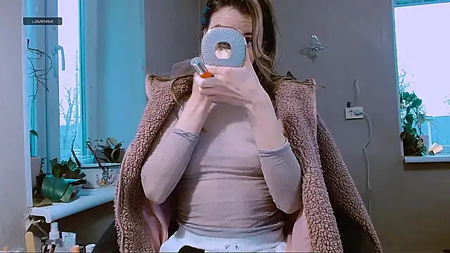 RosaJil online show from April 2, 2026, 3:31 pm