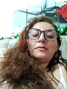 Snapshot of merlyna1 chatting on December 15, 2024, 5:45 am merlyna1 online show from December 15, 2024, 5:45 am