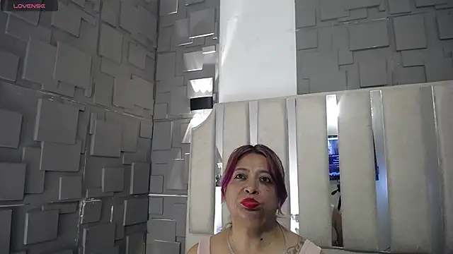 Snapshot of Natasha_699 chatting on June 19, 2026, 10:46 pm Natasha 699 online show from June 19, 2026, 10:46 pm