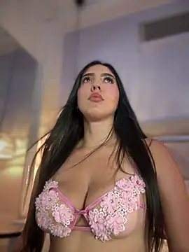 MarianaBenz online show from March 13, 2025, 3:11 am