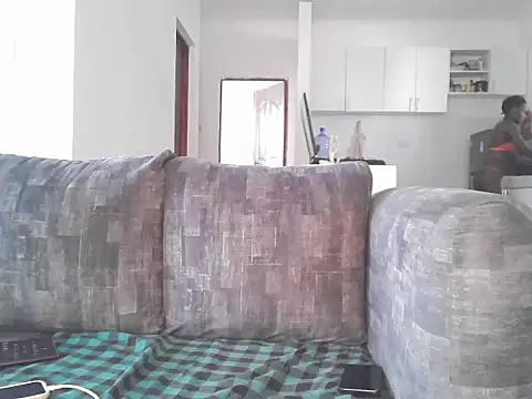 petiteebony 81 online show from September 27, 2025, 4:06 am