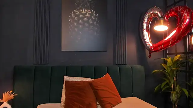 taylor bennet online show from March 8, 2025, 12:09 pm