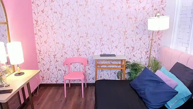 taylor bennet online show from April 12, 2026, 11:59 am