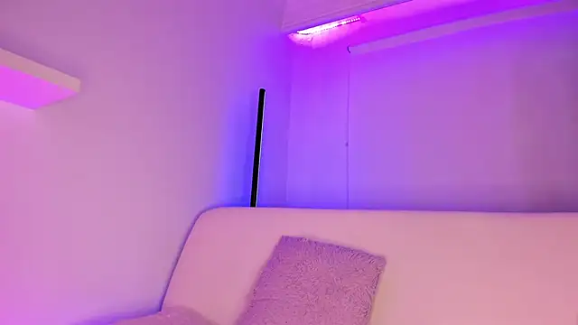 Gloomydoll online show from December 26, 2024, 4:04 pm