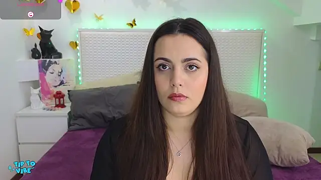 Eva Rogers  online show from March 5, 2025, 7:38 am