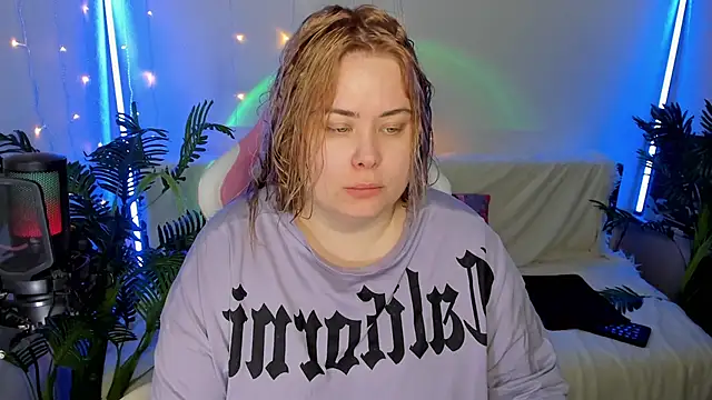 Akemi BBW online show from January 24, 2025, 9:15 pm