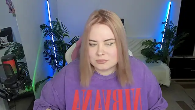 Akemi BBW online show from February 22, 2025, 6:19 pm