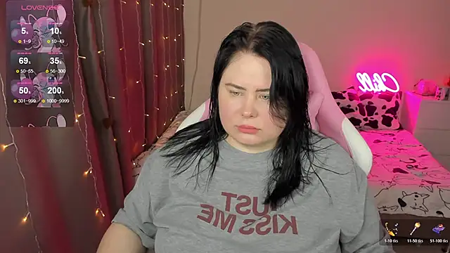 Akemi BBW online show from February 7, 2026, 5:33 am