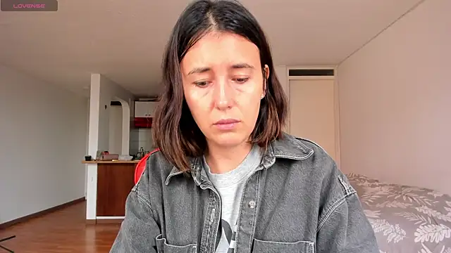 Snapshot of zoe_jeane_beker chatting on December 5, 2024, 9:28 pm zoe jeane beker online show from December 5, 2024, 9:28 pm