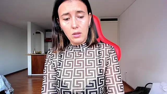 Snapshot of zoe_jeane_beker chatting on February 19, 2025, 10:20 pm zoe jeane beker online show from February 19, 2025, 10:20 pm