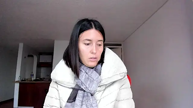 Snapshot of zoe_jeane_beker chatting on March 4, 2025, 11:00 pm zoe jeane beker online show from March 4, 2025, 11:00 pm