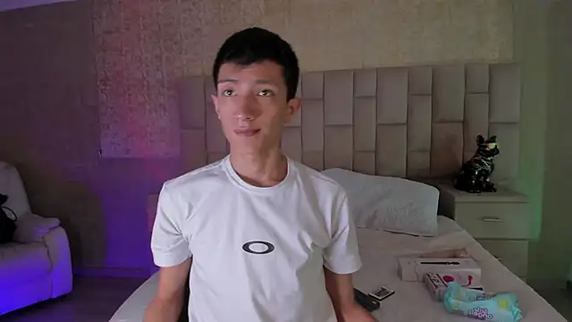 DereckCooperr online show from January 6, 2025, 9:00 pm