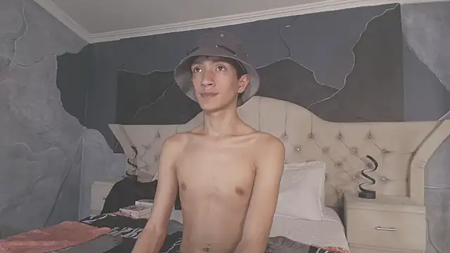 DereckCooperr online show from January 23, 2025, 9:07 pm