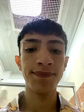 DereckCooperr online show from November 27, 2025, 9:06 pm