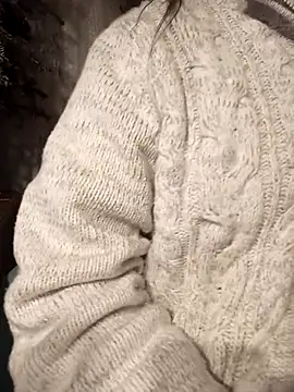 teekoine1 online show from January 17, 2025, 5:11 am