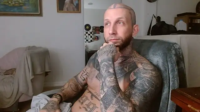 bobbybacala91 online show from September 10, 2025, 11:32 am