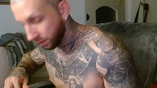 bobbybacala91 online show from September 21, 2025, 11:01 am