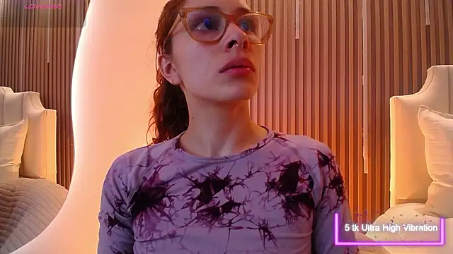 Katy Van online show from March 5, 2026, 8:16 pm