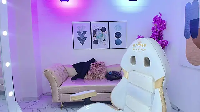 Isa reel online show from March 26, 2026, 7:52 pm