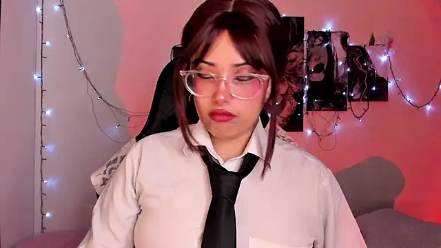 willow poisson online show from November 1, 2025, 6:10 pm