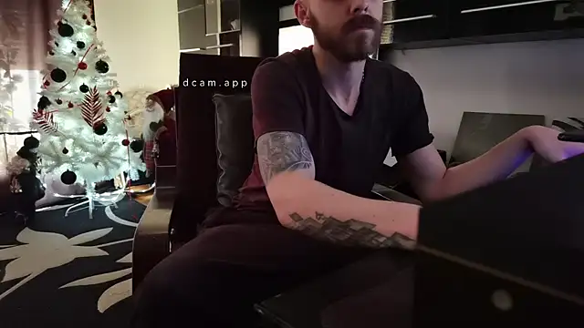 Snapshot of HardAlready chatting on January 8, 2025, 10:04 am HardAlready online show from January 8, 2025, 10:04 am