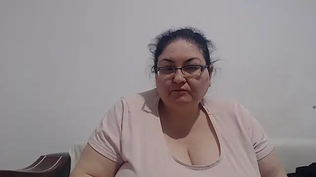 Nykyxo online show from April 28, 2026, 7:46 am