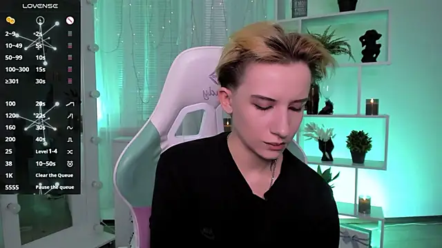  Rein ramm online show from March 12, 2026, 5:19 pm