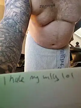 Snapshot of iang6348 chatting on February 14, 2025, 9:21 pm iang6348 online show from February 14, 2025, 9:21 pm