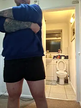 Snapshot of iang6348 chatting on February 13, 2026, 11:34 pm iang6348 online show from February 13, 2026, 11:34 pm