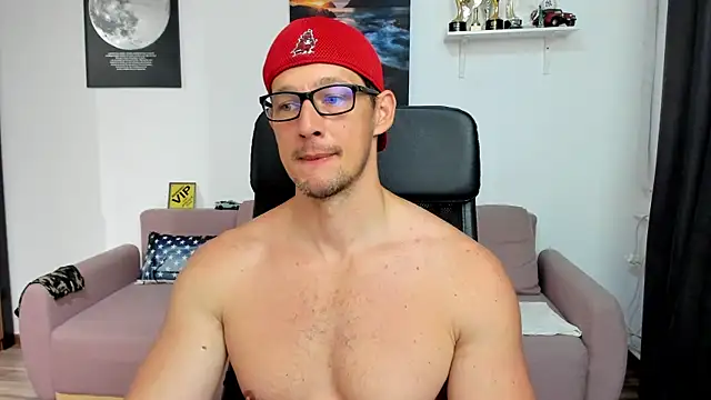 BrutusK08 online show from June 24, 2026, 7:07 am