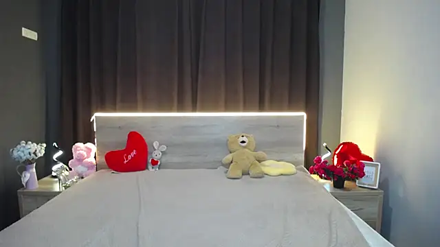 StacyYellig online show from February 24, 2026, 5:16 am