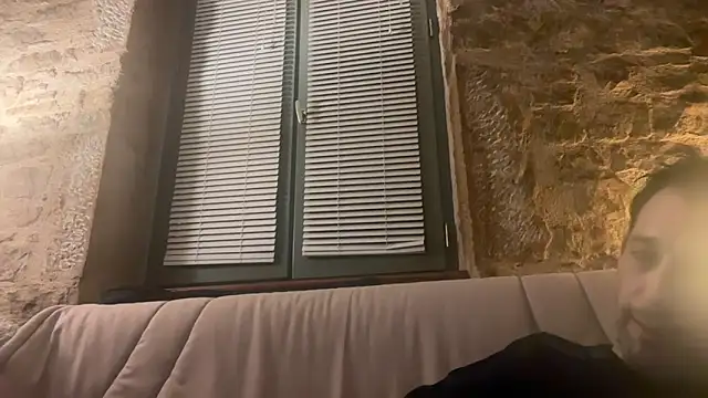 Matthieu-le-vicieux online show from April 23, 2026, 3:08 am