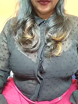 CUTE SOPHIA- online show from January 23, 2025, 6:45 pm