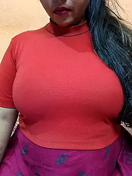 CUTE SOPHIA- online show from February 18, 2026, 11:55 pm