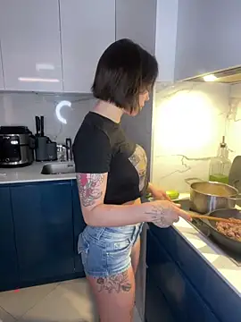 GroteskJane online show from March 27, 2026, 9:36 pm