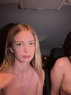 EvieEvans online show from March 21, 2025, 1:02 am