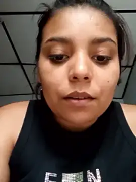 stefanie010 online show from December 23, 2024, 3:33 pm