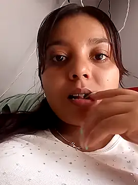 stefanie010 online show from January 22, 2025, 2:56 pm