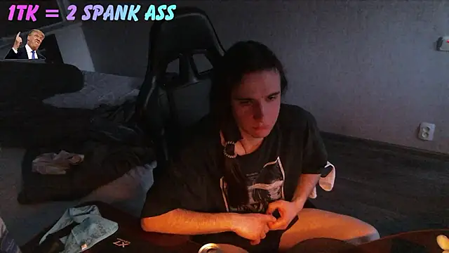 izilizi 23 online show from March 4, 2026, 3:29 pm