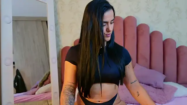 Bella Fior online show from September 20, 2025, 11:17 pm