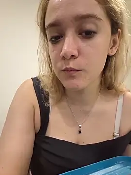 NaomiShimizu online show from March 23, 2026, 7:51 pm