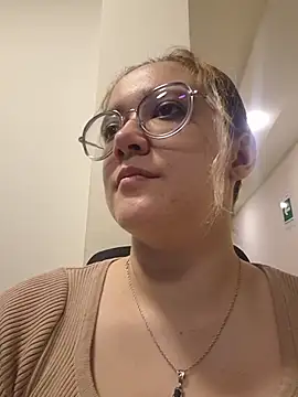 NaomiShimizu online show from March 29, 2026, 7:36 pm