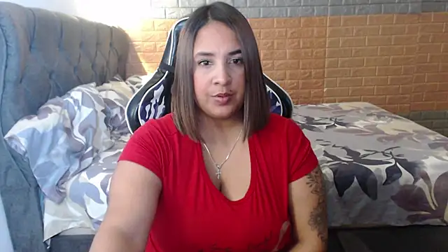 KathyHardcore69 online show from May 2, 2026, 3:44 am