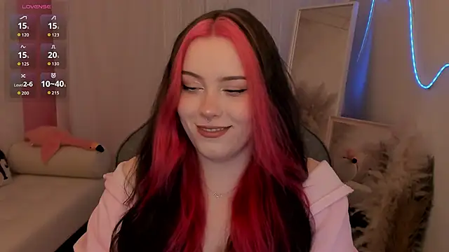 CoralineKeyns online show from March 26, 2026, 5:24 am