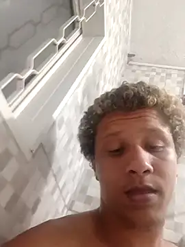 Nicolaskribeiro online show from November 21, 2025, 10:19 pm