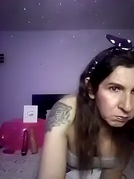 Cameron puppy online show from October 3, 2025, 11:46 pm